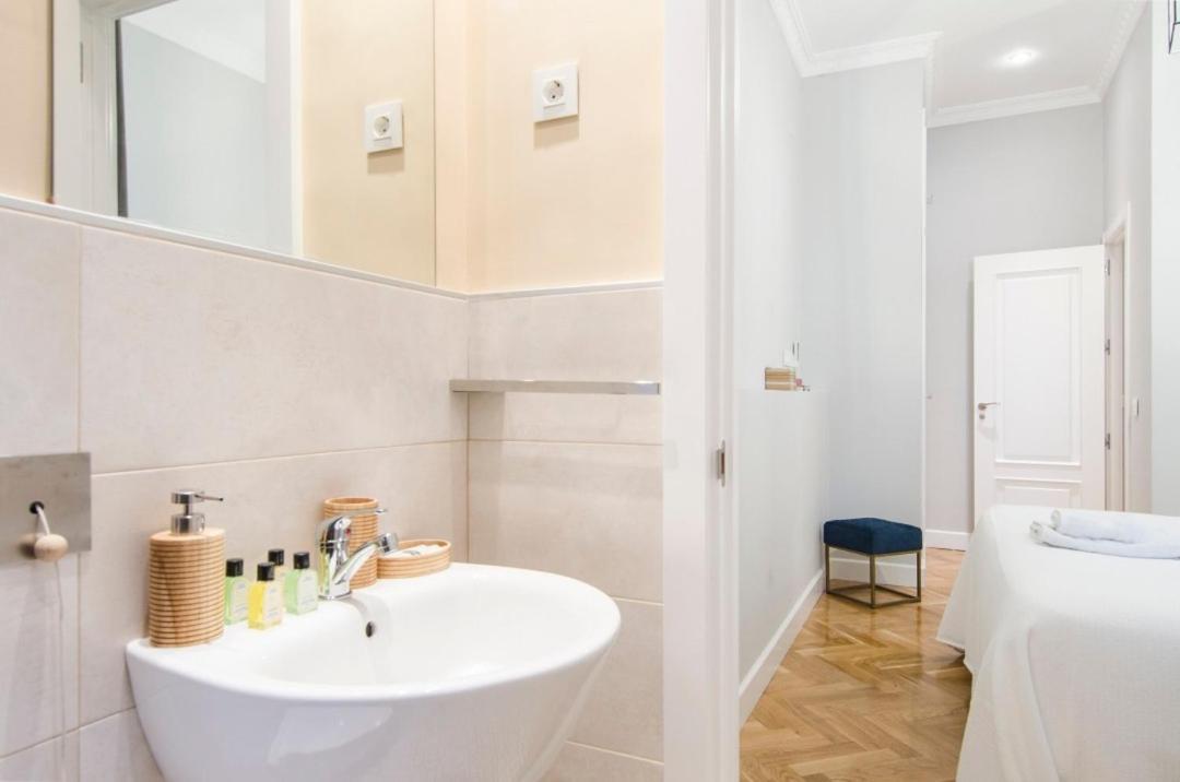 Minty Stay - Atocha 4 Bd Madryt Zewnętrze zdjęcie